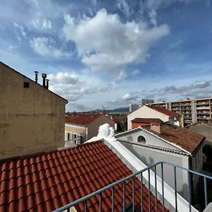 https://lolivier-1.fr-provencehotel.com