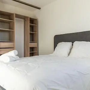 https://appartement-t2-chic-vue-mer-et-montagne.comcaribbean.com
